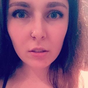 Meet your Posher, Danica